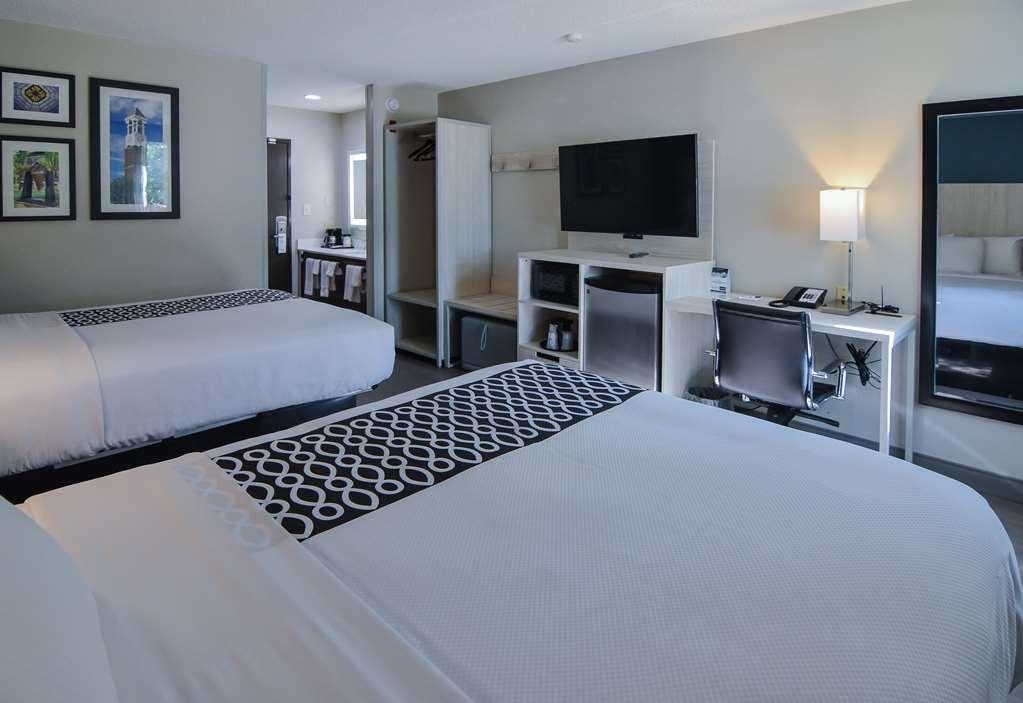 Best Western Plus Lafayette Hotel University Area Номер фото