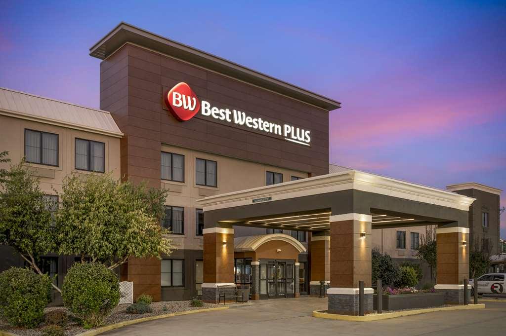 Best Western Plus Lafayette Hotel University Area Экстерьер фото