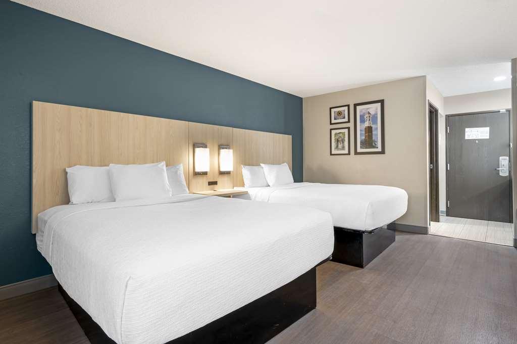 Best Western Plus Lafayette Hotel University Area Номер фото