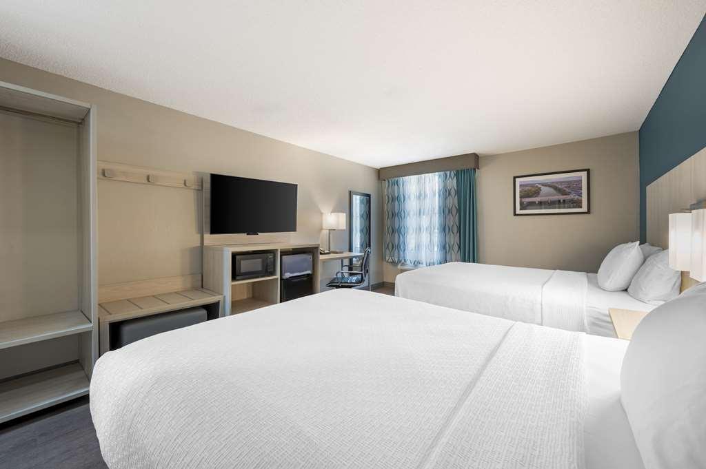 Best Western Plus Lafayette Hotel University Area Номер фото